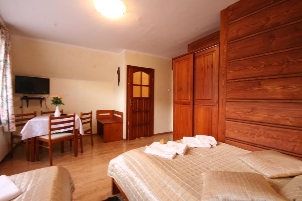 ザコパネ Willa Dewajtis Bed & Breakfast 部屋 写真
