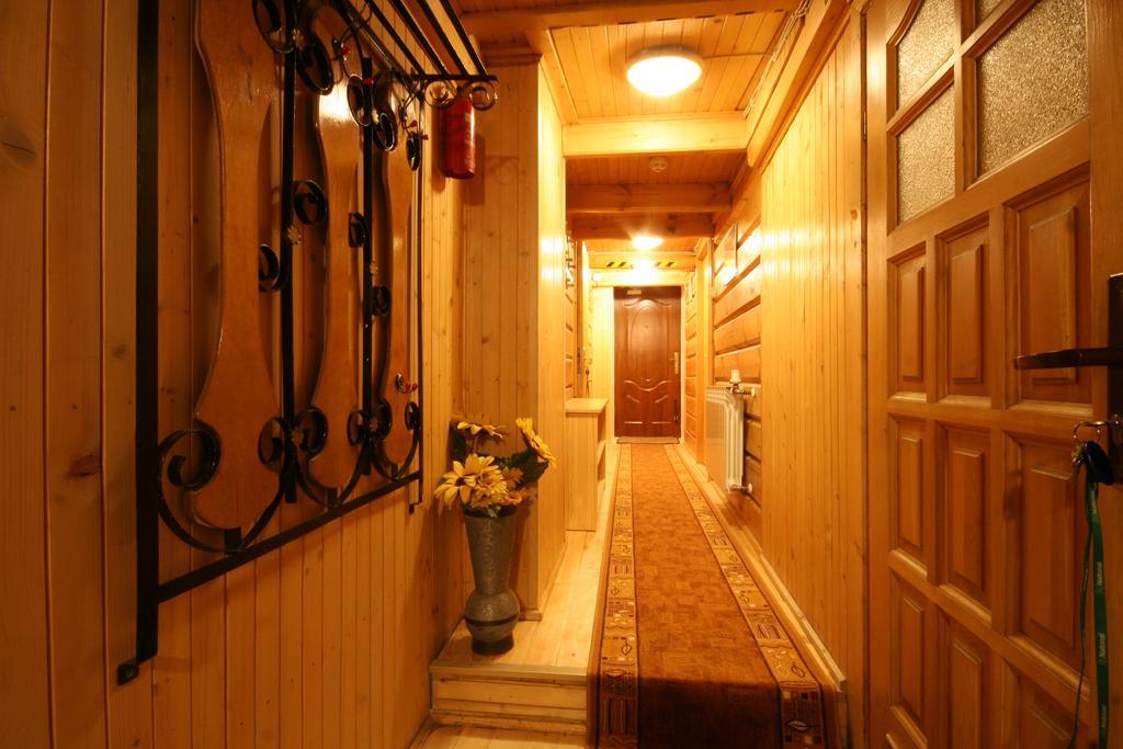 ザコパネ Willa Dewajtis Bed & Breakfast エクステリア 写真