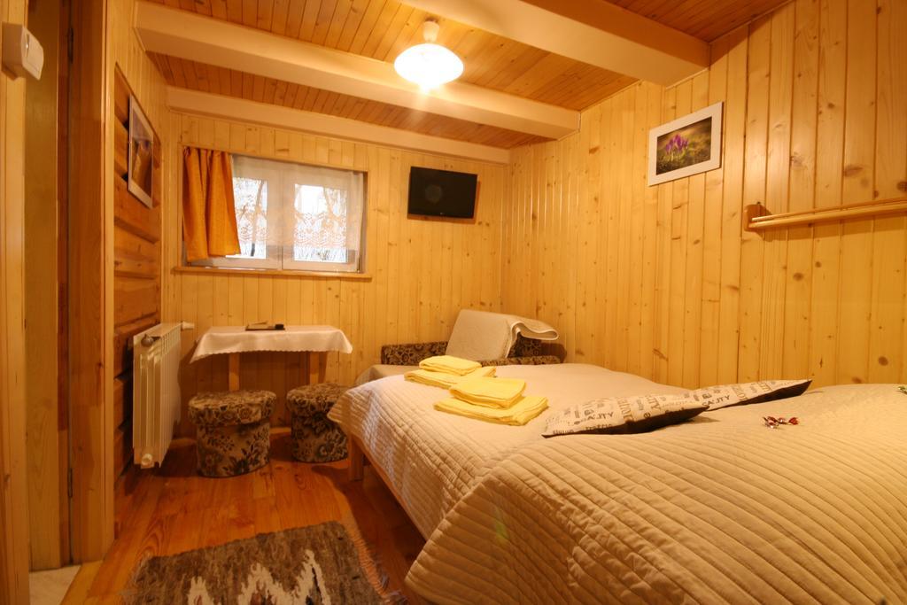 ザコパネ Willa Dewajtis Bed & Breakfast 部屋 写真