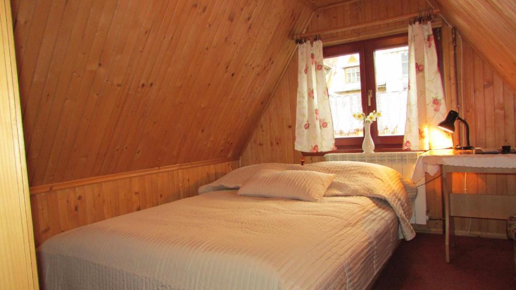 ザコパネ Willa Dewajtis Bed & Breakfast 部屋 写真